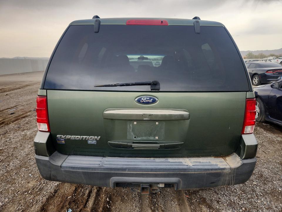 Photo 6 from auction – 2005 FORD EXPEDITION with VIN 1FMPU15535LA11086