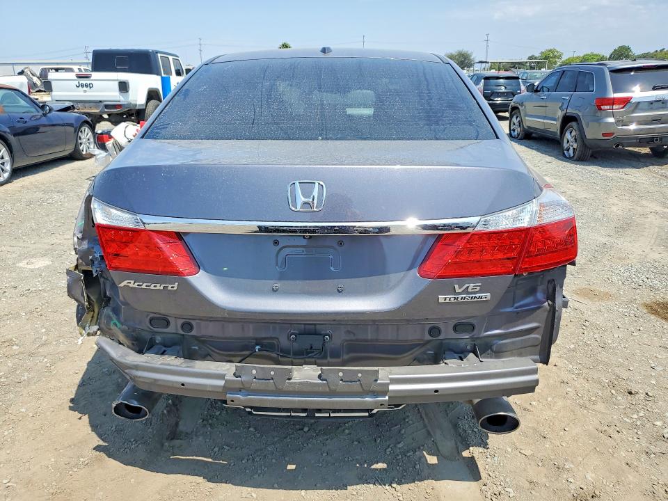 Photo 6 from auction – 2014 HONDA ACCORD with VIN 1HGCR3F99EA031857