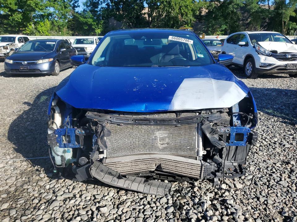 Photo 5 from auction – 2019 HONDA CIVIC with VIN 19XFC1F35KE201945