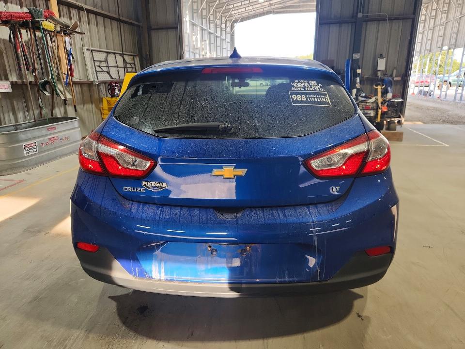 Photo 6 from auction – 2017 CHEVROLET CRUZE with VIN 3G1BE6SM2HS569653