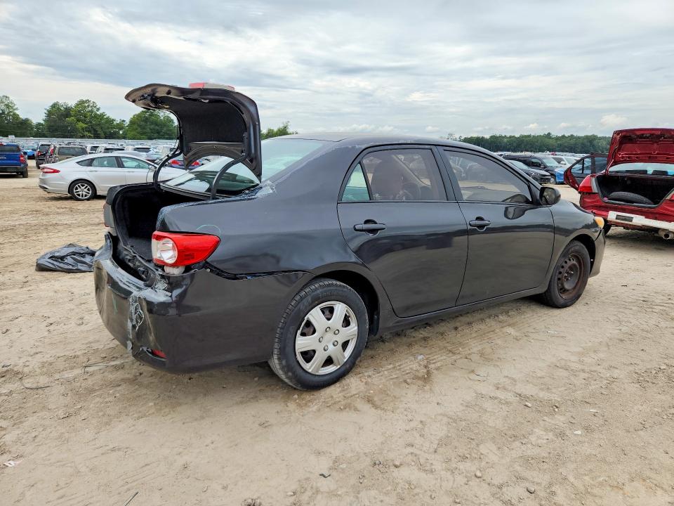 Photo 3 from auction – 2011 TOYOTA COROLLA with VIN 2T1BU4EE9BC676965