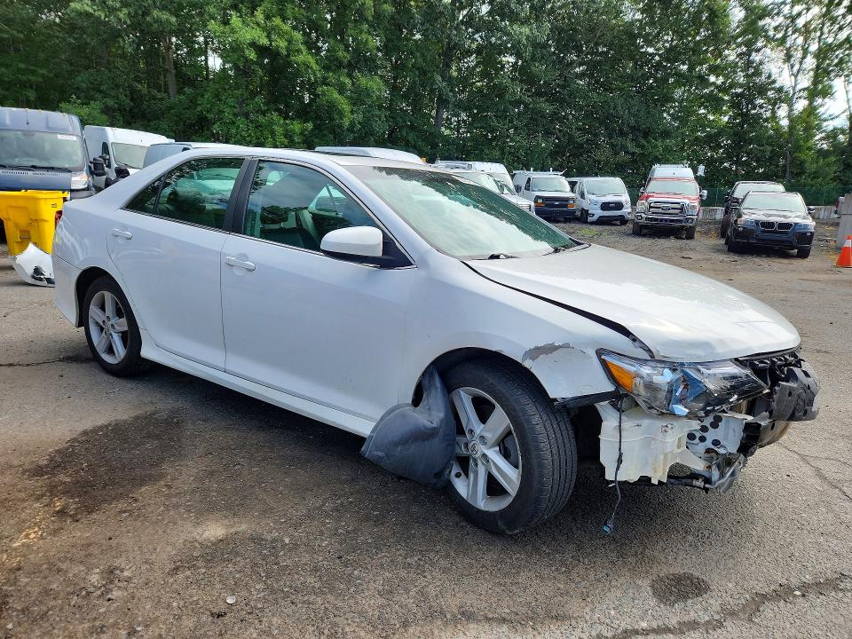 Photo 4 from auction – 2012 TOYOTA CAMRY with VIN 4T1BF1FK1CU148771