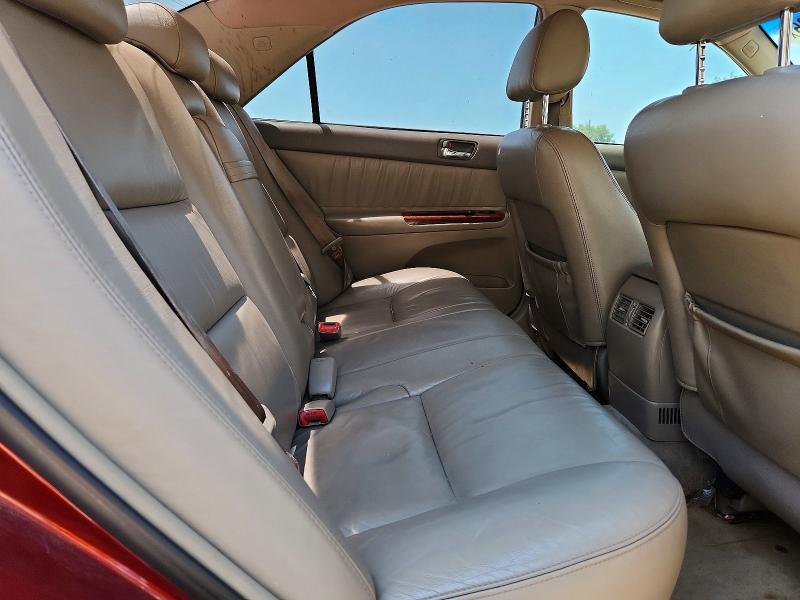 Photo 10 from auction – 2005 TOYOTA CAMRY with VIN 4T1BE30K45U004528