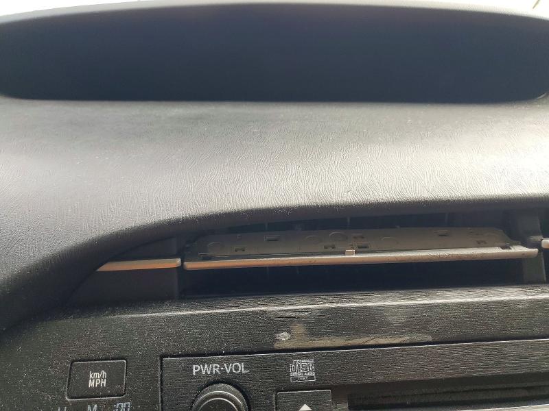 Photo 9 from auction – 2011 TOYOTA PRIUS with VIN JTDKN3DU2B0295212