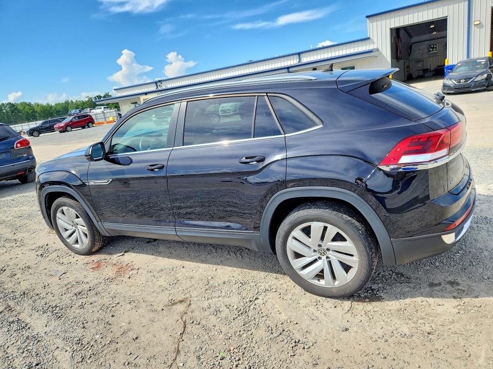 Photo 2 from auction – 2021 VOLKSWAGEN ATLAS CROSS SPORT with VIN 1V2KC2CAXMC241230