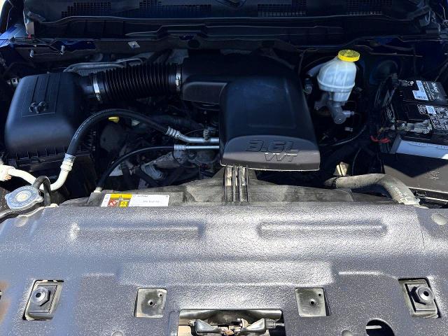 Photo 14 from auction – 2018 RAM 1500 with VIN 3C6RR6KG2JG249849