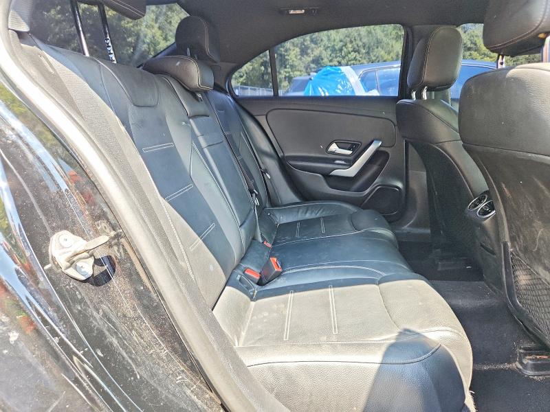 Photo 10 from auction – 2019 MERCEDES-BENZ A with VIN WDD3G4FB2KW025528