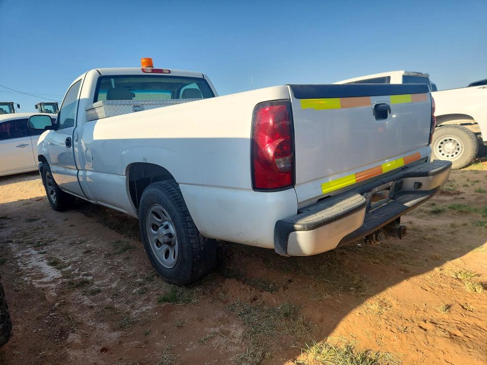 Photo 2 from auction – 2007 CHEVROLET SILVERADO with VIN 1GCEC14V47Z113464