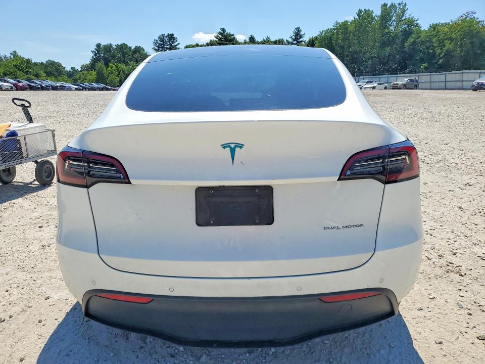 Фото 6 с аукциона – 2022 TESLA MODEL Y с VIN 7SAYGDEE3NF535877