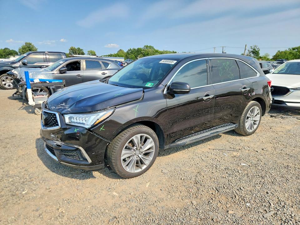 ACURA MDX 2017 مع رقم تعريف المركبة 5FRYD4H58HB016893 - صورة من المزاد