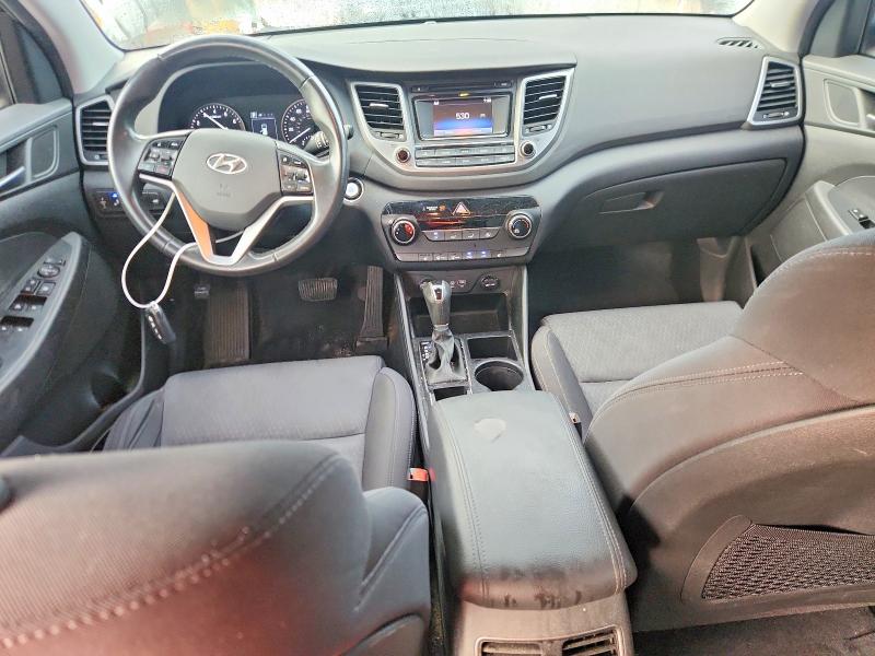 Photo 8 from auction – 2017 HYUNDAI TUCSON with VIN KM8J33A23HU508041