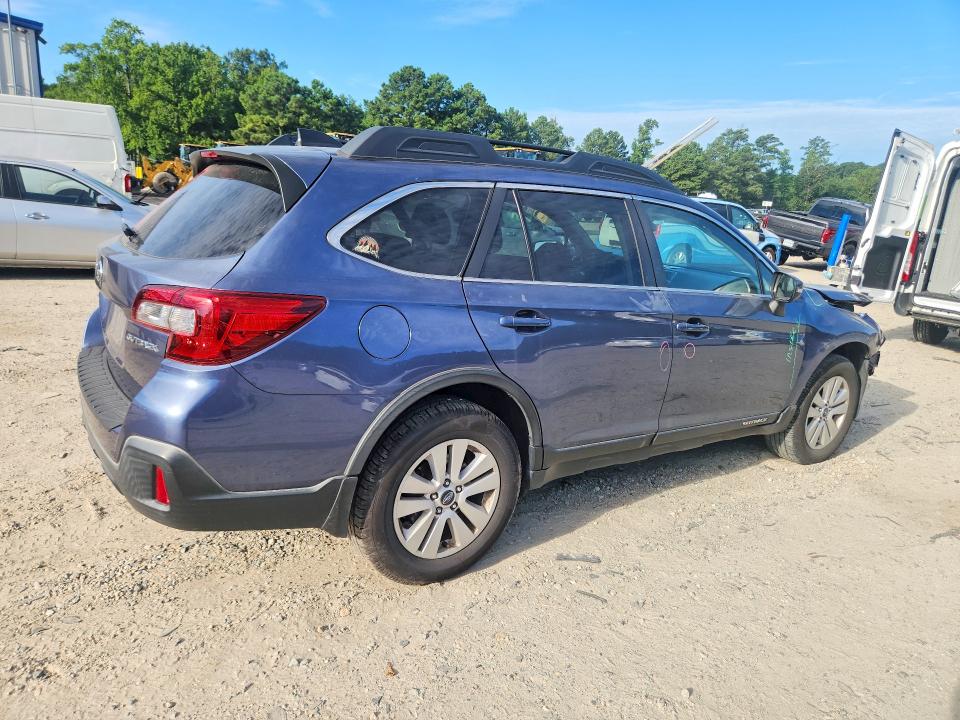 Photo 3 from auction – 2018 SUBARU OUTBACK with VIN 4S4BSAFC8J3392781