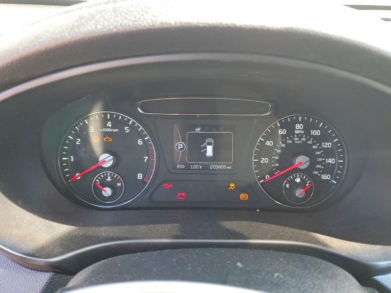 Photo 9 from auction – 2016 KIA SORENTO with VIN 5XYPG4A3XGG167917