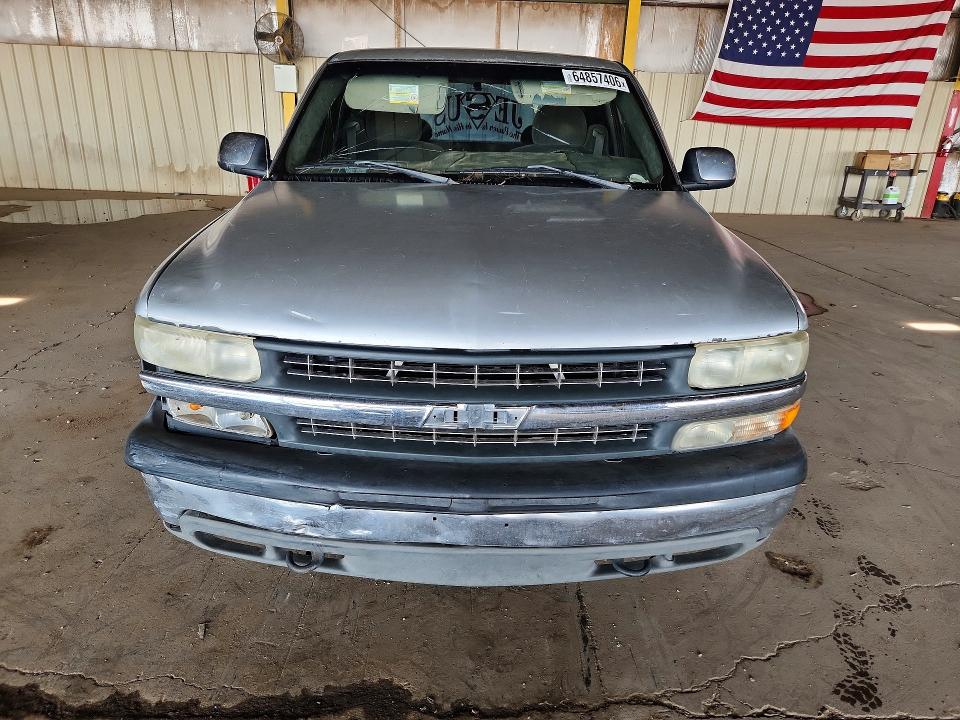 Photo 5 from auction – 2002 CHEVROLET SILVERADO with VIN 1GCEK19V32E267370