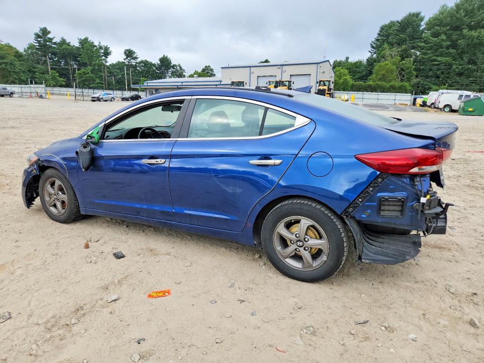 Photo 2 from auction – 2017 HYUNDAI ELANTRA with VIN 5NPD94LAXHH069487