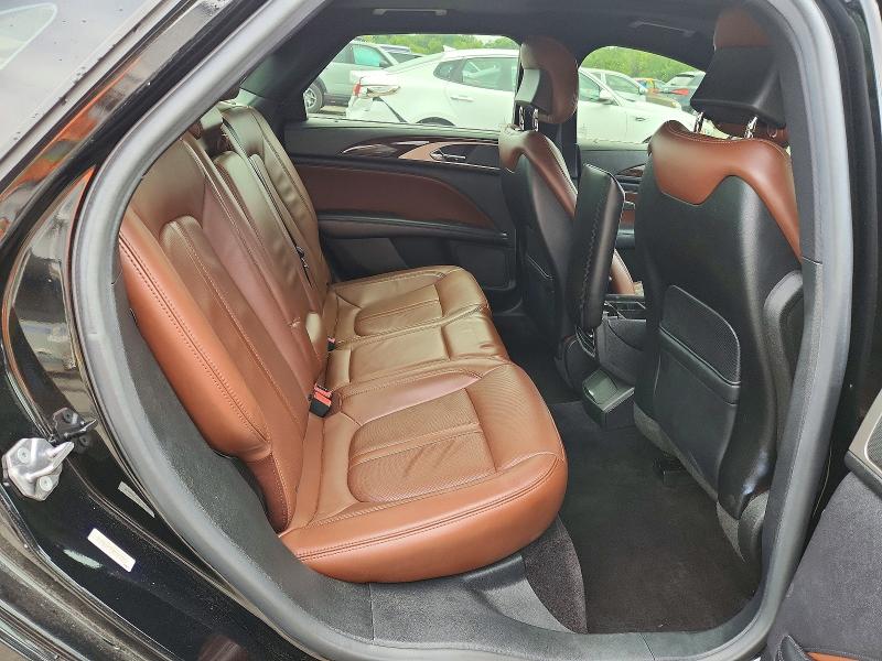 Foto 10 de la subasta – 2017 LINCOLN MKZ con VIN 3LN6L5F95HR602162