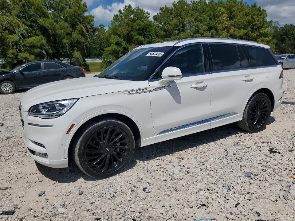 Снимка 1 от търг – 2021 LINCOLN AVIATOR с VIN 5LM5J7XC0MGL05001
