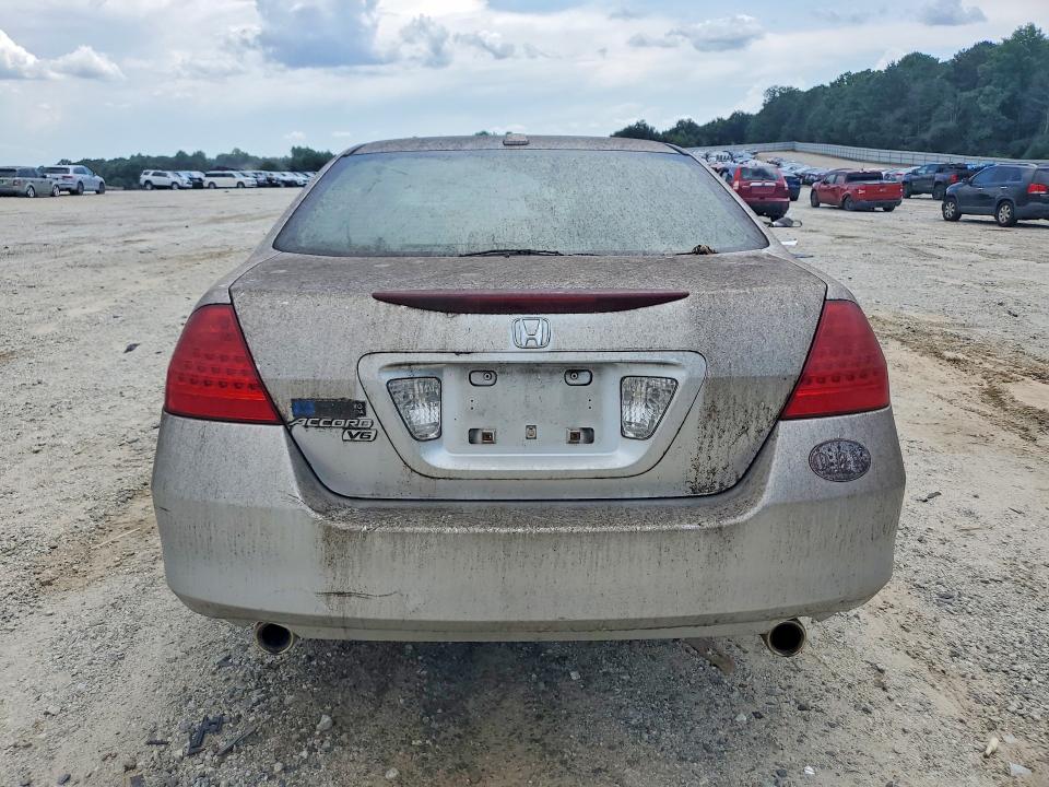 Photo 6 from auction – 2007 HONDA ACCORD with VIN 1HGCM665X7A072708
