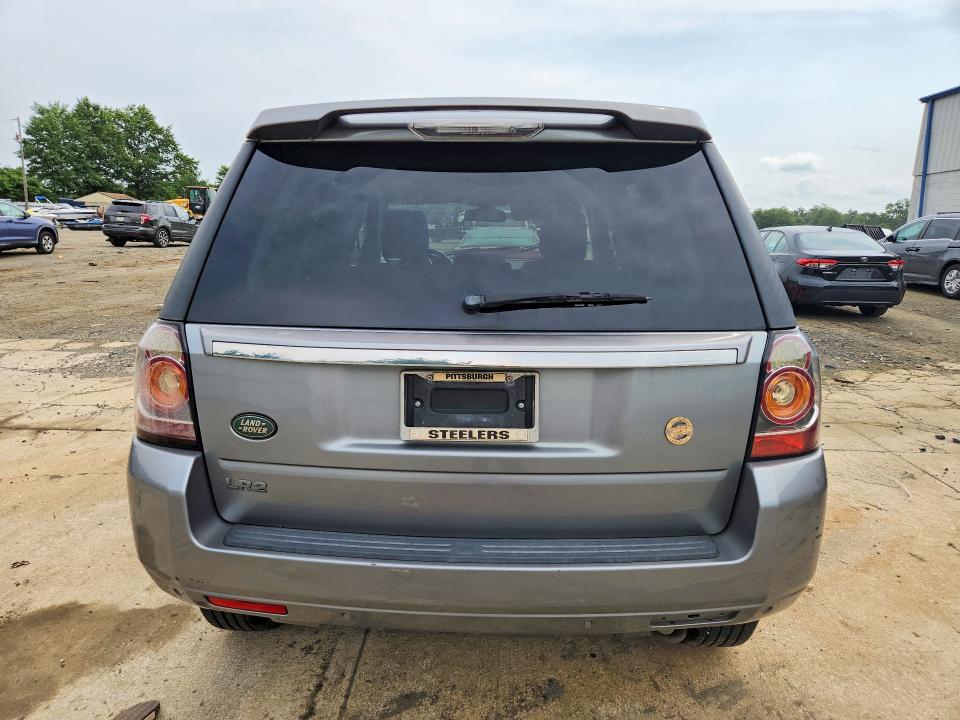 Photo 6 from auction – 2014 LAND ROVER LR2 with VIN SALFR2BG4EH409108