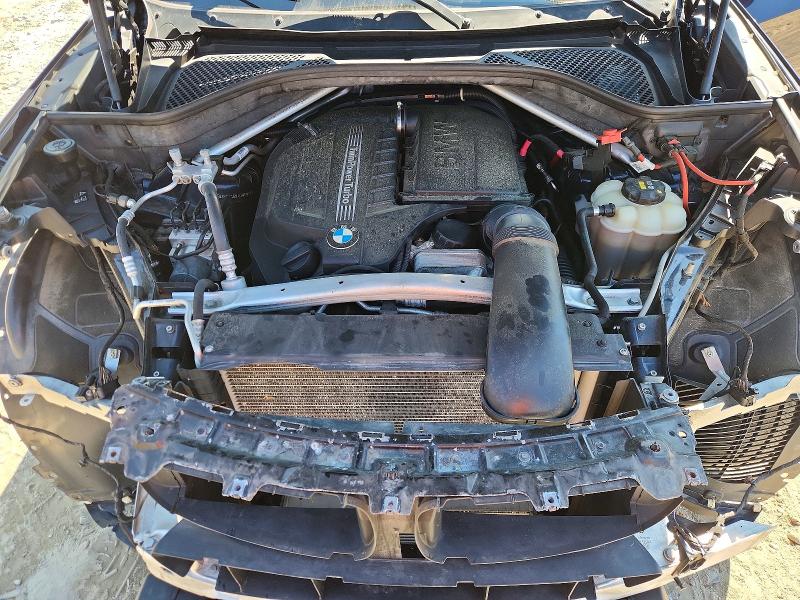 Photo 12 from auction – 2018 BMW X5 with VIN 5UXKR0C50JL070957