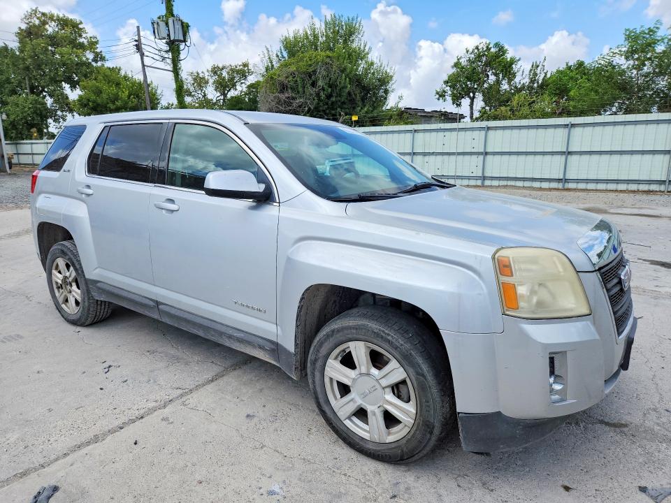 Photo 4 from auction – 2015 GMC TERRAIN with VIN 2GKALMEK6F6267306