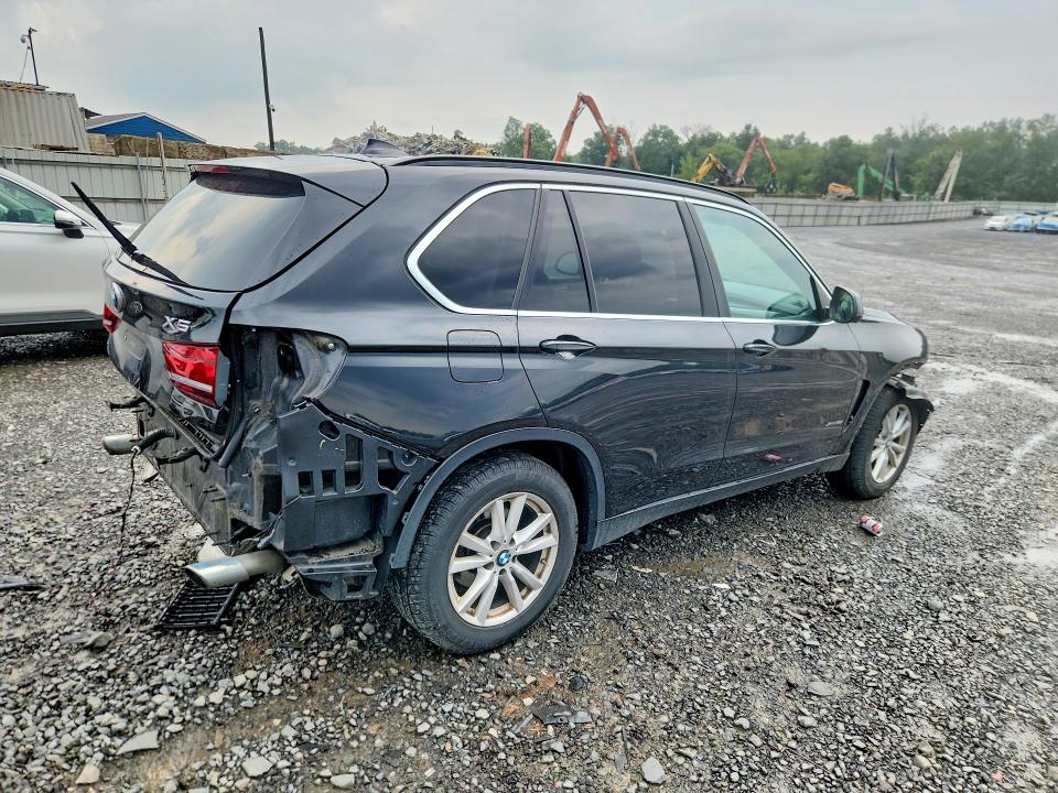 Photo 3 from auction – 2015 BMW X5 with VIN 5UXKR0C55F0K61217