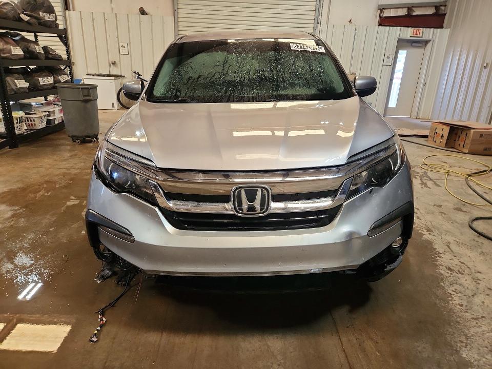 Photo 5 from auction – 2021 HONDA PILOT with VIN 5FNYF6H39MB025974