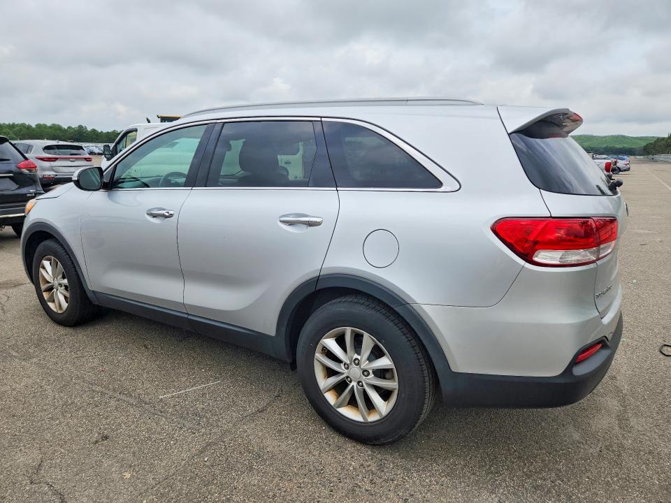 Photo 2 from auction – 2016 KIA SORENTO with VIN 5XYPG4A39GG038647
