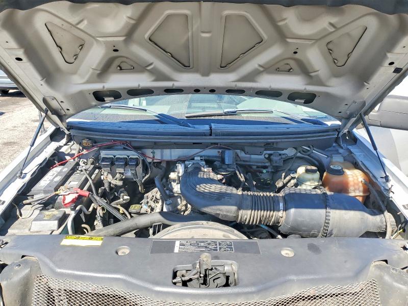 Photo 11 from auction – 2005 FORD F150 with VIN 1FTRX12W35NA37063