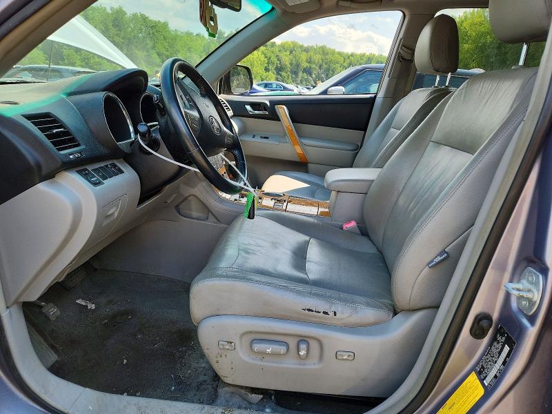 Photo 7 from auction – 2008 TOYOTA HIGHLANDER with VIN JTEEW44A082008268