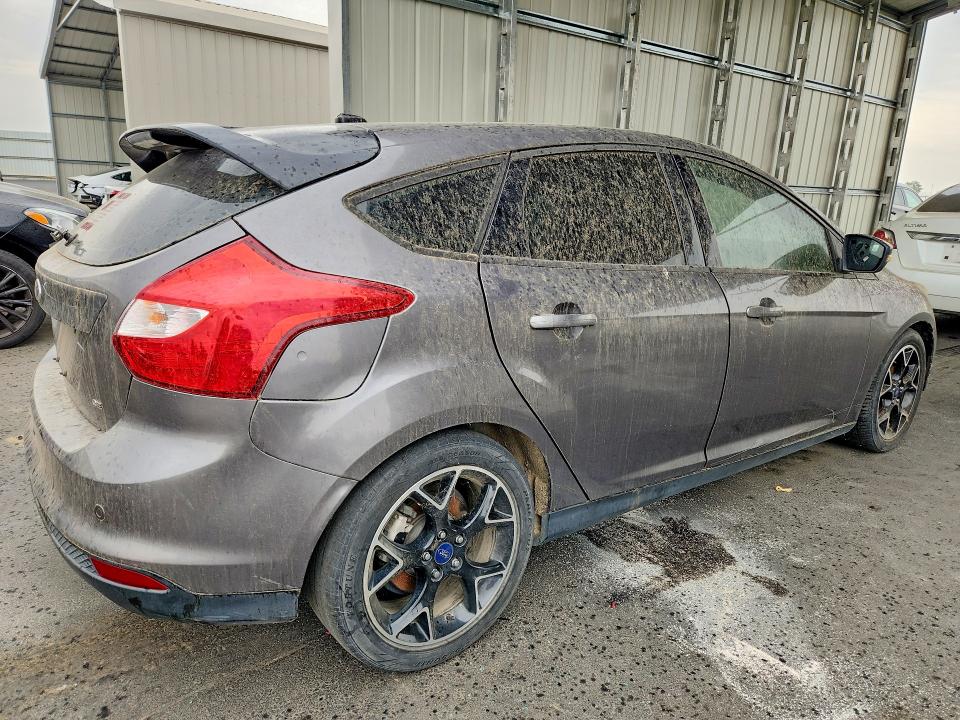 Photo 3 from auction – 2013 FORD FOCUS with VIN 1FADP3K28DL164250