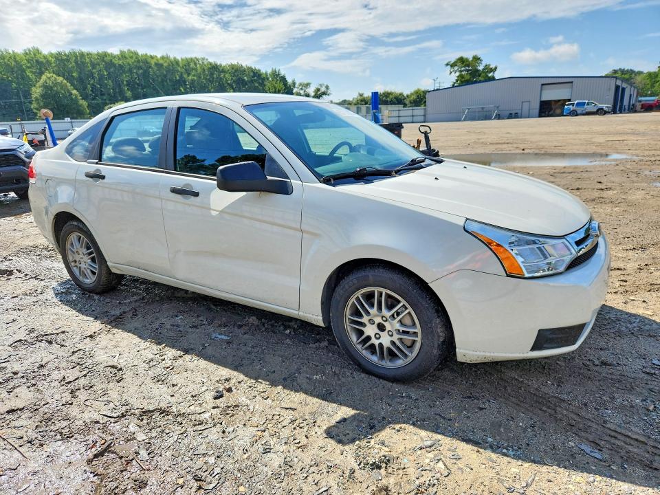 Photo 4 from auction – 2010 FORD FOCUS with VIN 1FAHP3FN0AW294989