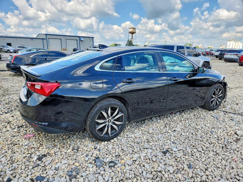 Photo 3 from auction – 2017 CHEVROLET MALIBU with VIN 1G1ZE5ST6HF164352