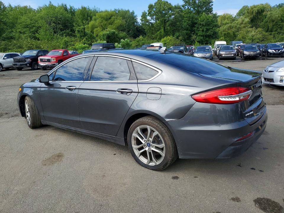 Photo 2 from auction – 2019 FORD FUSION with VIN 3FA6P0CD9KR147334