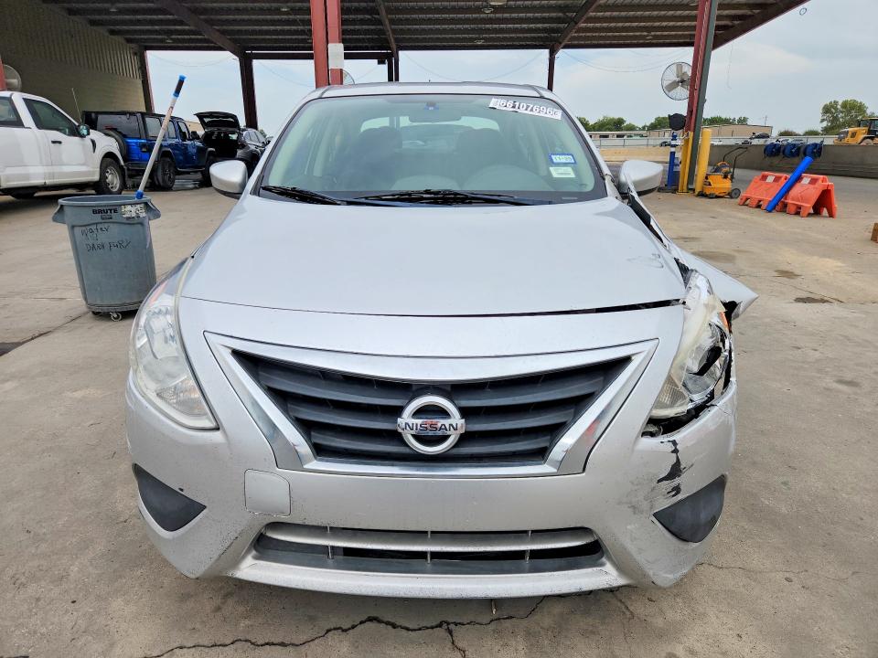 Photo 5 from auction – 2019 NISSAN VERSA with VIN 3N1CN7AP4KL833134