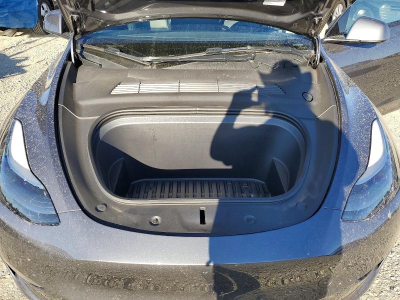 Photo 12 from auction – 2023 TESLA MODEL Y with VIN 7SAYGDEEXPF609332