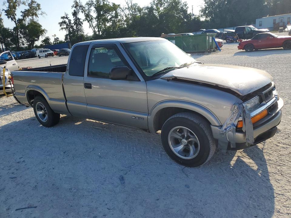 Photo 4 from auction – 2002 CHEVROLET S TRUCK with VIN 1GCCS19WX28154403