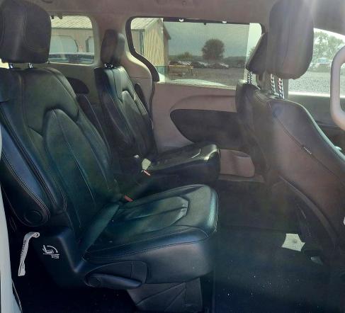 Photo 11 from auction – 2020 CHRYSLER PACIFICA with VIN 2C4RC1BG3LR281767