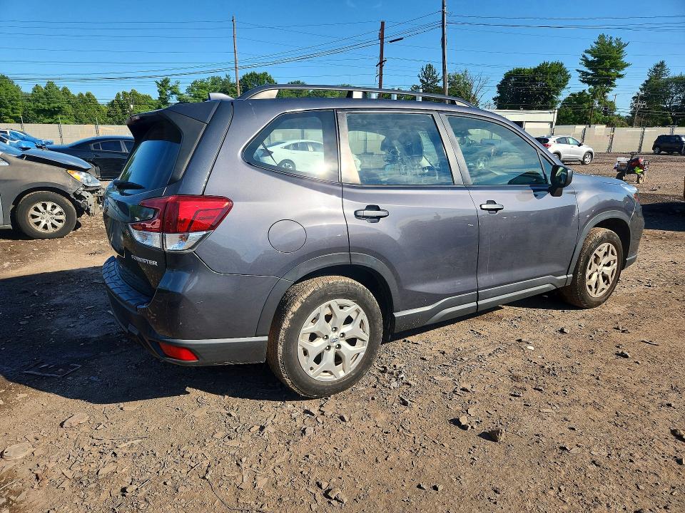 Photo 3 from auction – 2020 SUBARU FORESTER with VIN JF2SKADC1LH531826