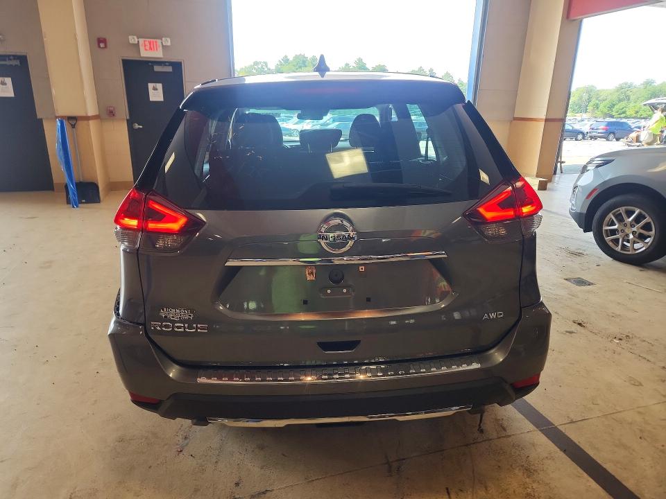Photo 6 from auction – 2019 NISSAN ROGUE with VIN 5N1AT2MV9KC813041