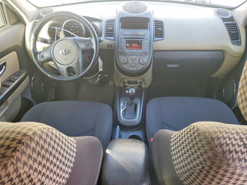 Photo 8 from auction – 2013 KIA SOUL with VIN KNDJT2A65D7572298