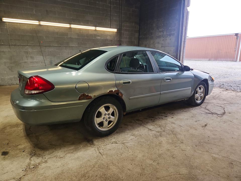Photo 3 from auction – 2006 FORD TAURUS with VIN 1FAFP53U46A185941