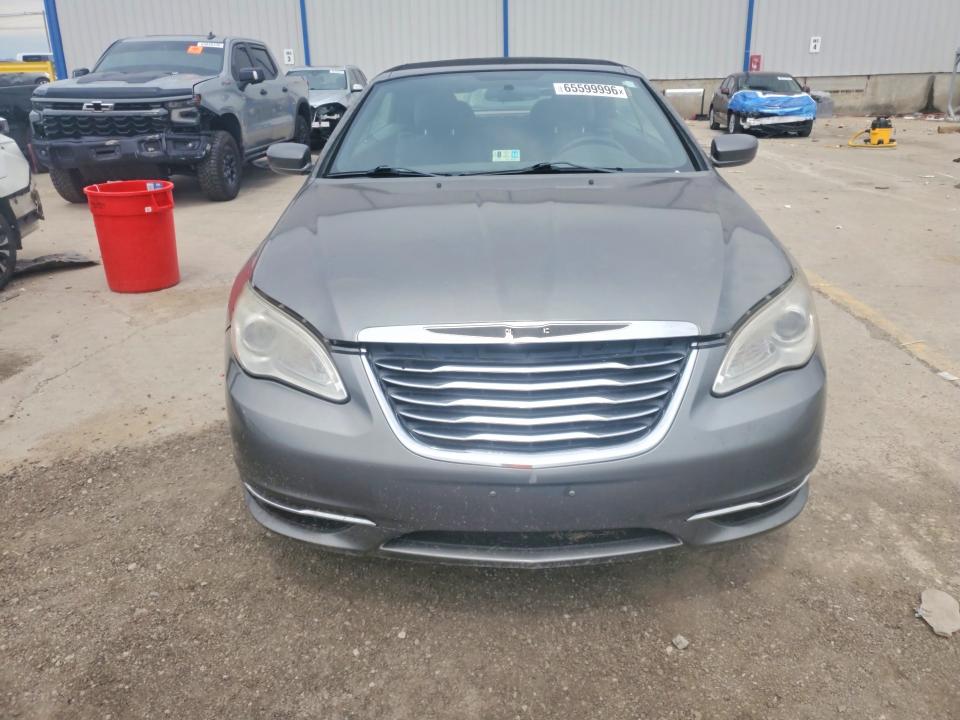 Photo 5 from auction – 2012 CHRYSLER 200 with VIN 1C3BCBEB0CN218733