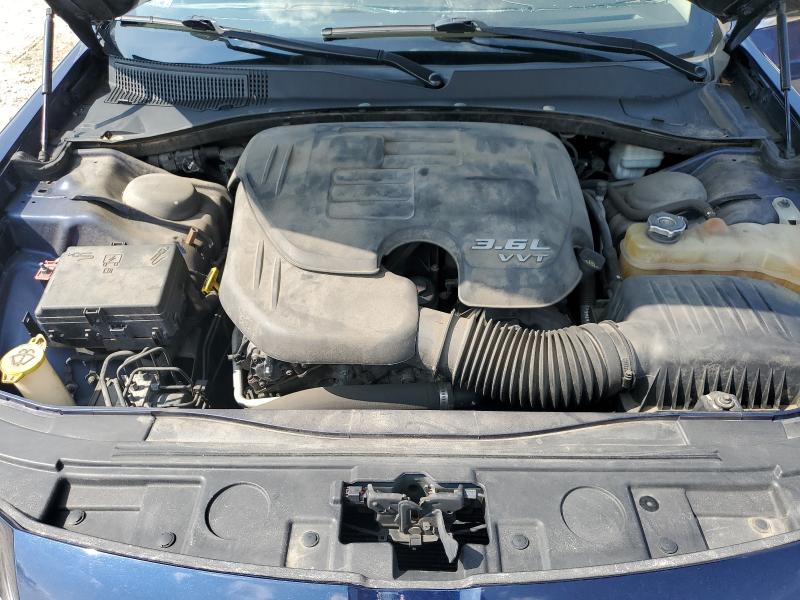 Photo 11 from auction – 2013 CHRYSLER 300C with VIN 2C3CCASG0DH564788