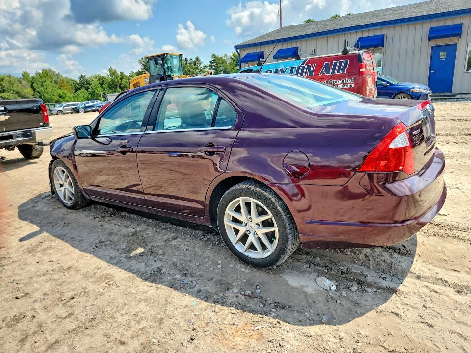 Photo 2 from auction – 2011 FORD FUSION with VIN 3FAHP0JA1BR267095