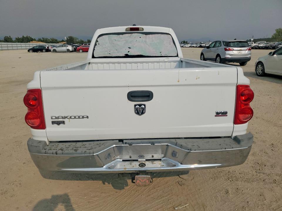 Photo 6 from auction – 2005 DODGE DAKOTA with VIN 1D7HE52N25S256412