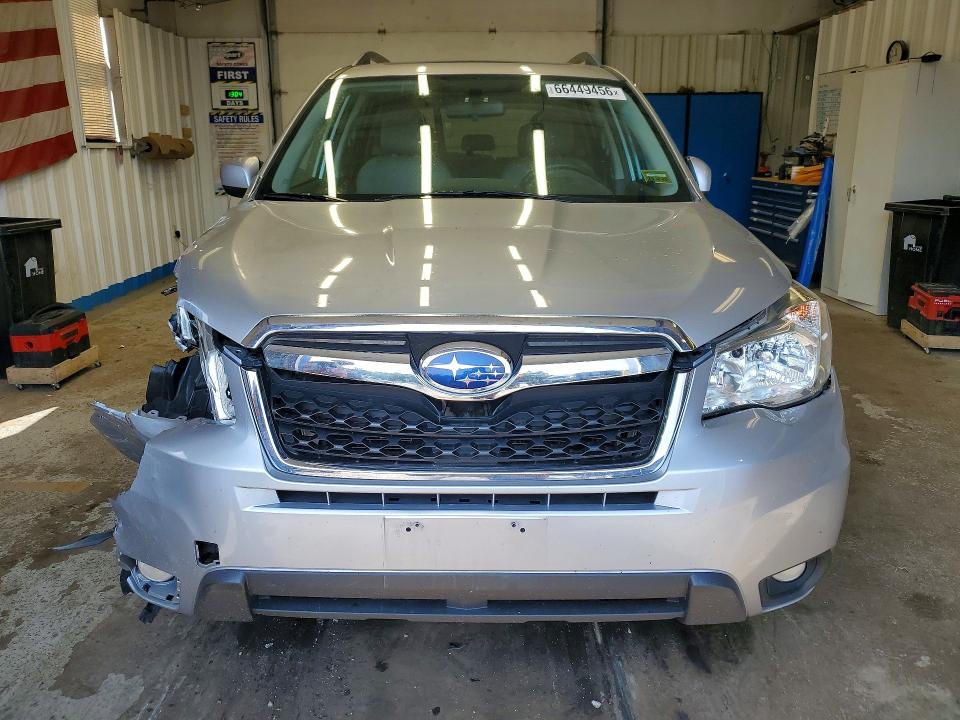 Photo 5 from auction – 2016 SUBARU FORESTER with VIN JF2SJAKC3GH442870