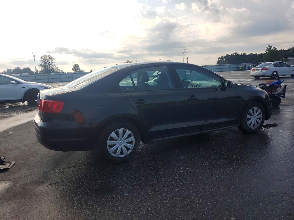 Photo 3 from auction – 2012 VOLKSWAGEN JETTA with VIN 3VW2K7AJ4CM473532