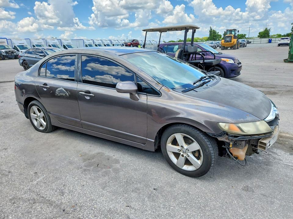 Photo 4 from auction – 2009 HONDA CIVIC with VIN 2HGFA165X9H539235