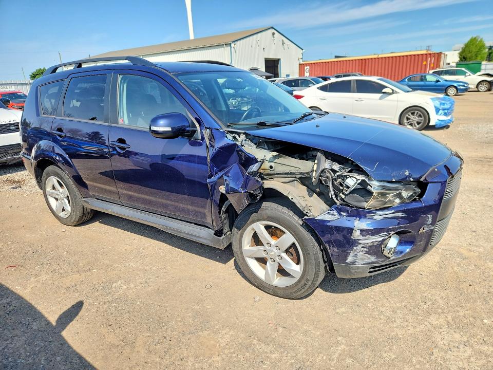 Photo 4 from auction – 2010 MITSUBISHI OUTLANDER with VIN JA4JT3AX0AZ608388